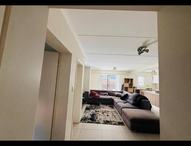 2 BEDROOM PROPERTY TO RENT IN MODDERFONTEIN